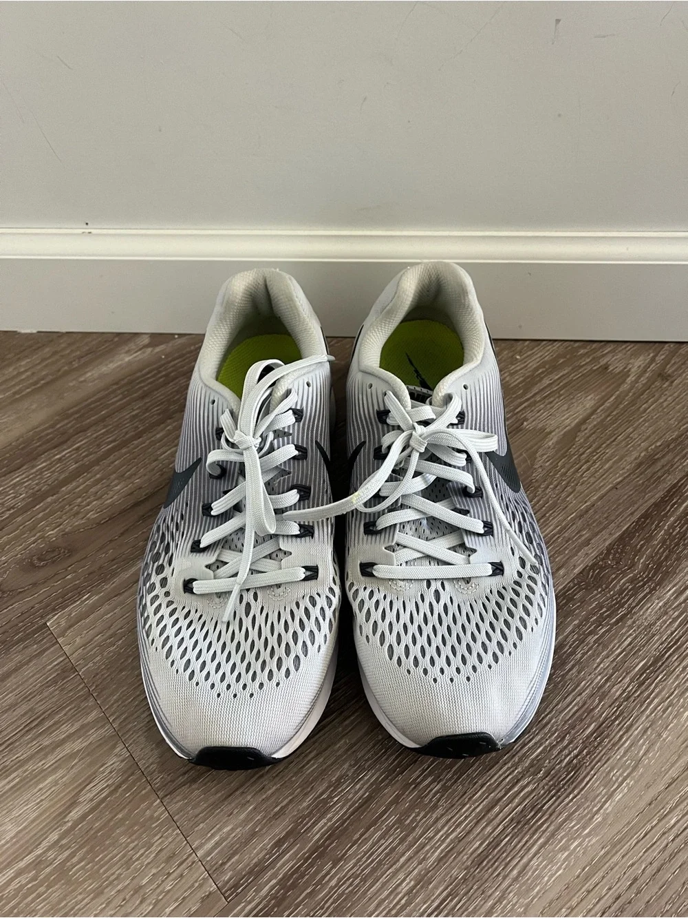 Nike Pegasus White and Black Running Shoes